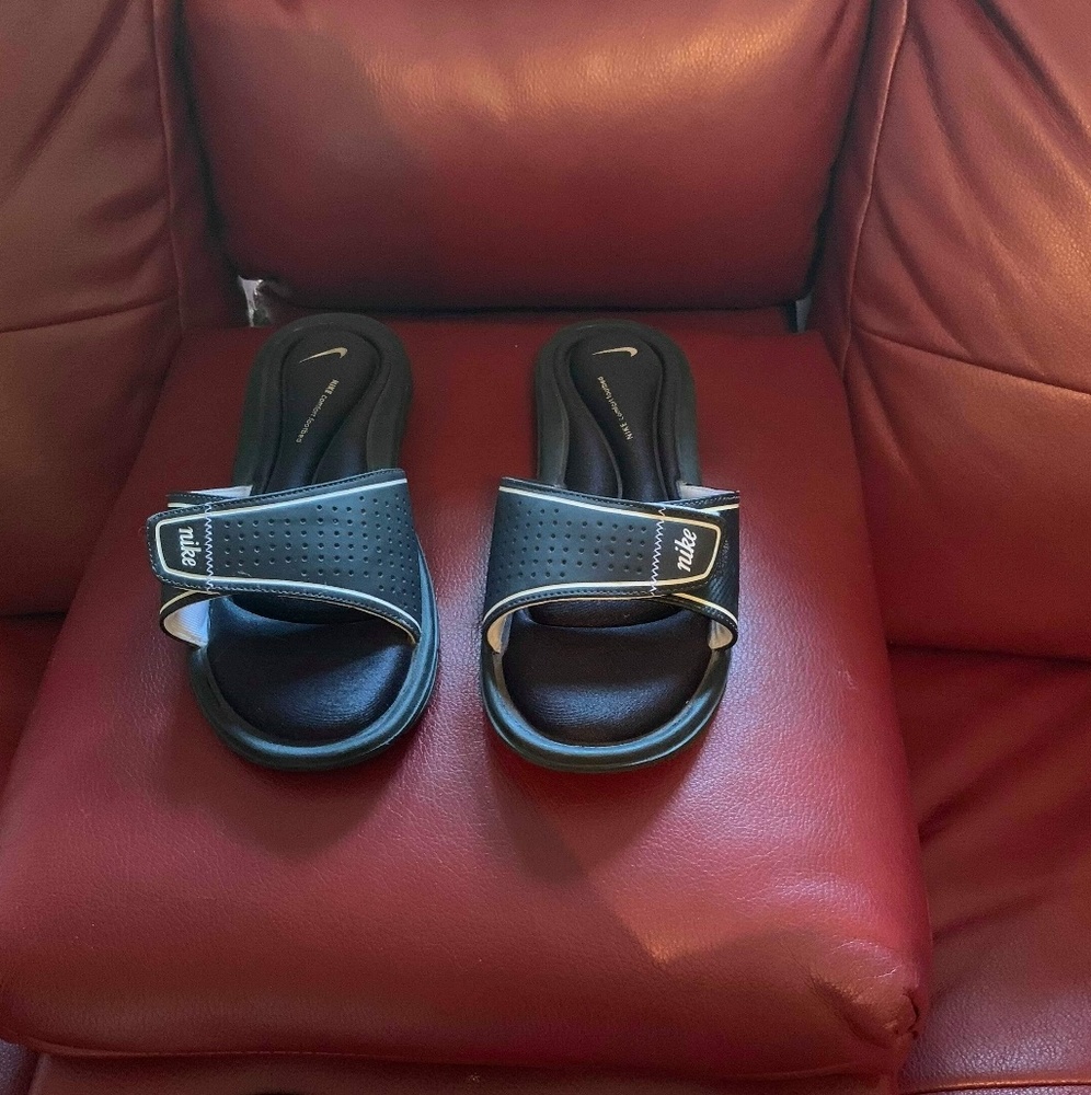 Nike Slides